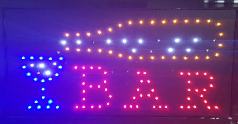 Reclama panou luminos led CAFE BAR INCHIS DESCHIS NOU2